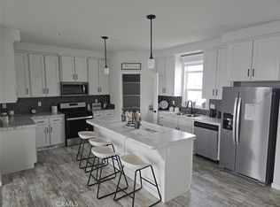 350 E San Jacinto Ave SPACE 12, Perris, CA 92571