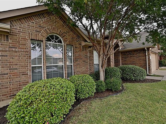 2nd image of 4501 Bonnywood Dr