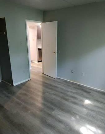 5th image of 8231 Frankford Ave #111
