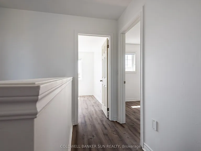 59 Todd Cres — Photo 14