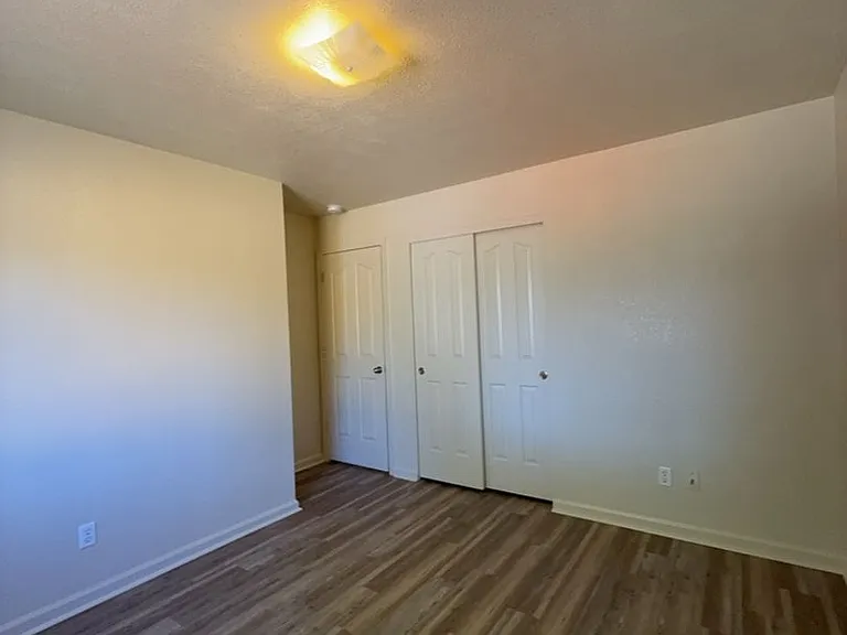 155 Derek Dr — Photo 22