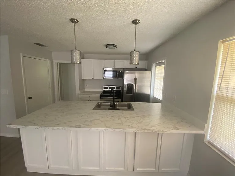 206 Mary Catherine Ct — Photo 7