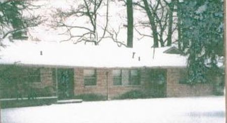 1st image of 44599 N Shore Dr