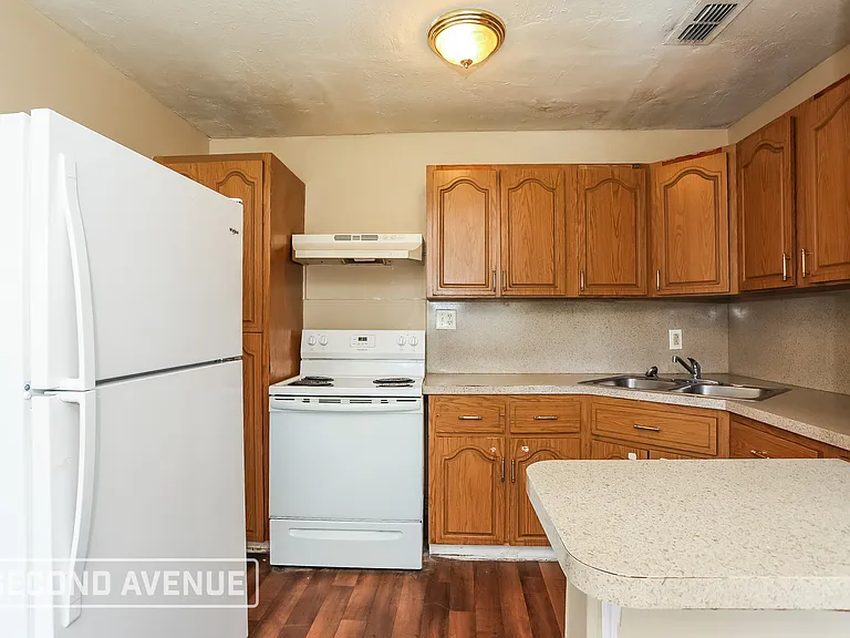 6815 Bambi Ln — Photo 8