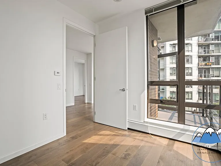 170 W 1st St #801 — Photo 15
