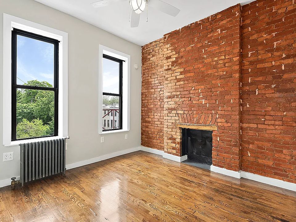 1st image of 547 Throop Ave APT 3R