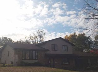 140 46th Ave NE, Fridley, MN 55421