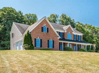 4213 Sequoia Dr, Westminster, MD 21157