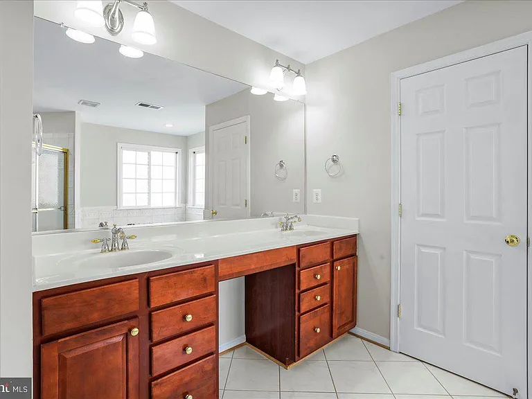 319 Morlyn Dr — Photo 39