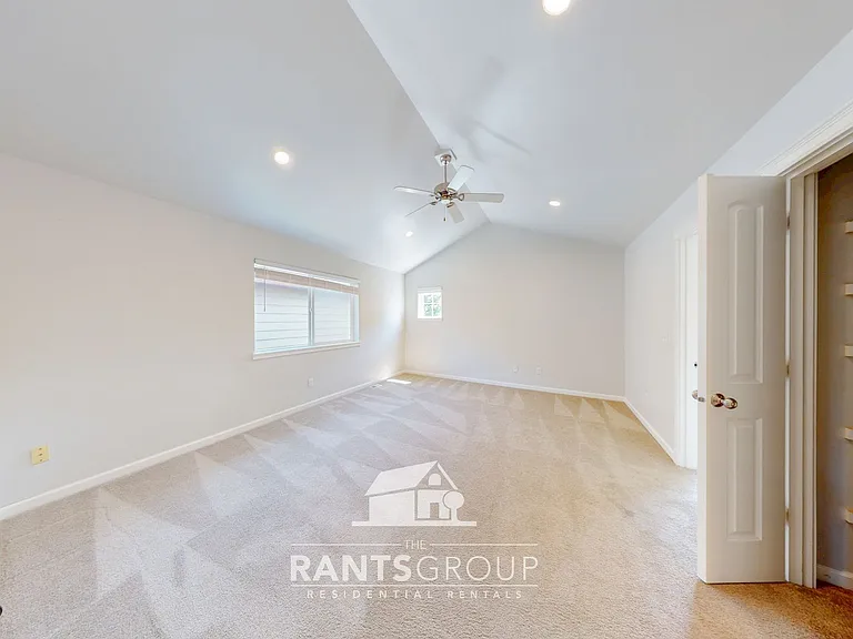 5146 Balustrade Blvd SE — Photo 24