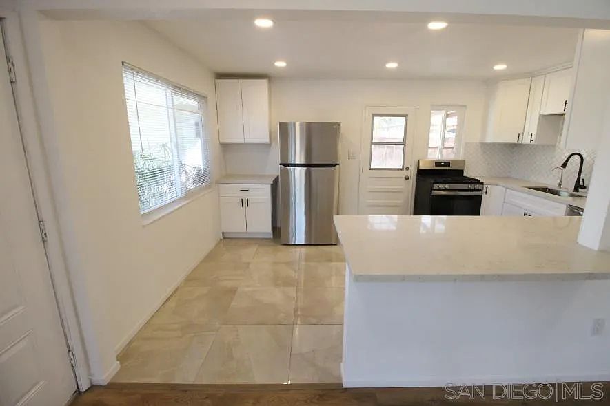 1st image of 4917 Coconino Way