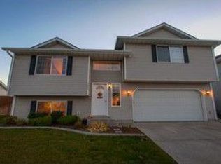 1090 W Fallview Dr, Coeur D Alene, ID 83815