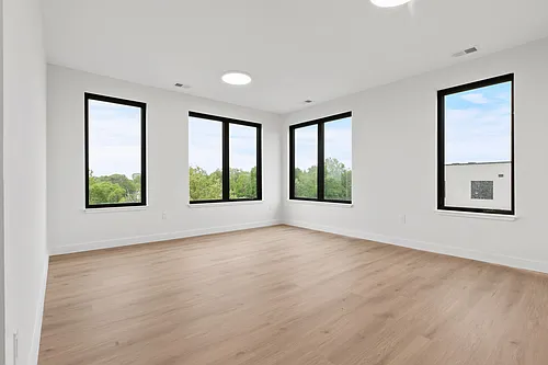 407 Highland Ave Photo 1