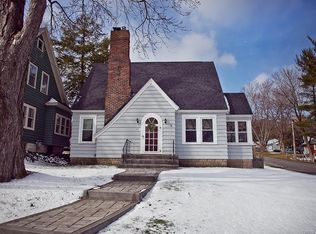 113 Roycroft Rd, Syracuse, NY 13214