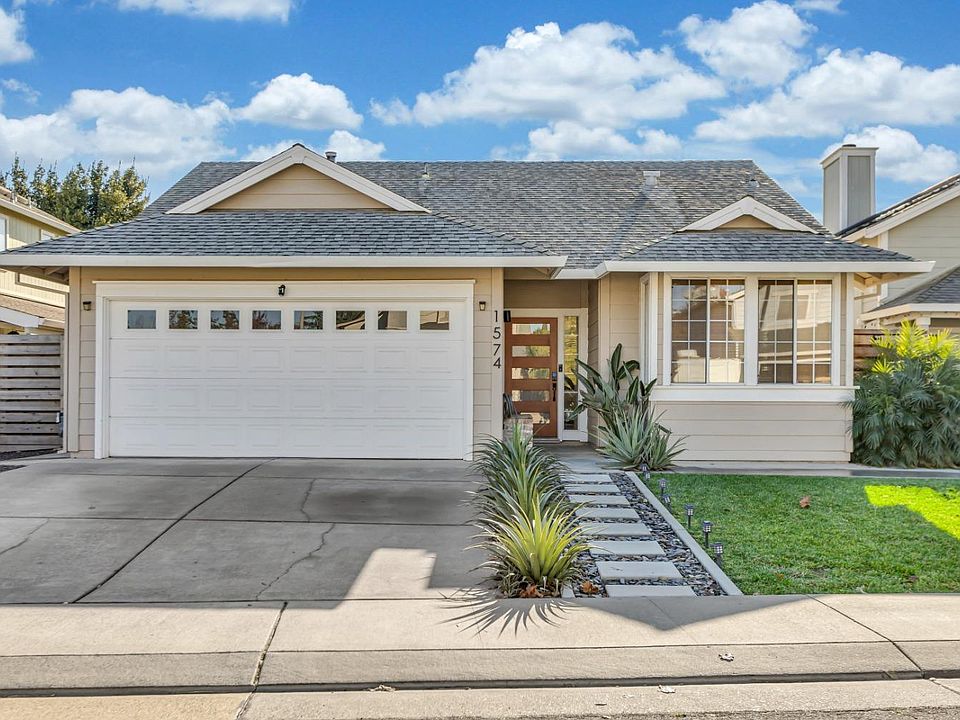 1st image of 1574 Grass Valley Dr