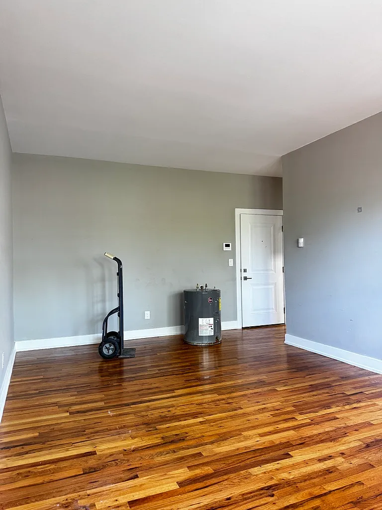 1 bed, $1,900 — Photo 3