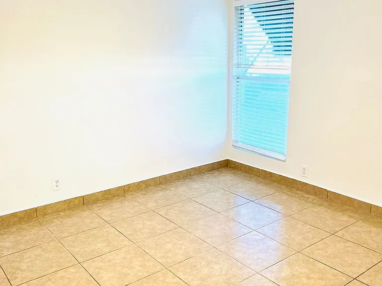 Arcadia Flats — Photo 10