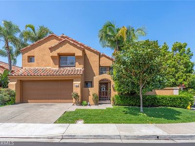 1 Almeria, Irvine, CA, 92614