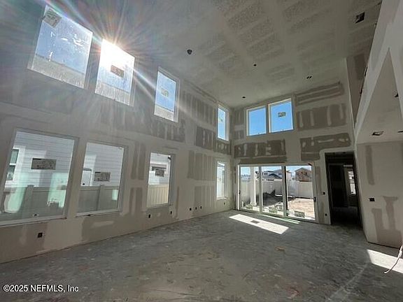 5th image of 100 OAK BREEZE Drive