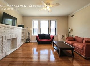 1356 W Devon Ave #2E, Chicago, IL 60660