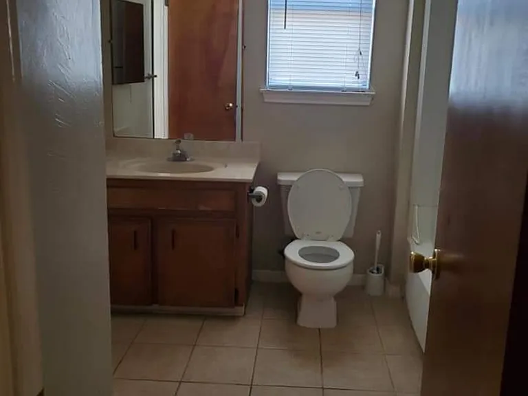 346 Lake Placid Dr — Photo 2