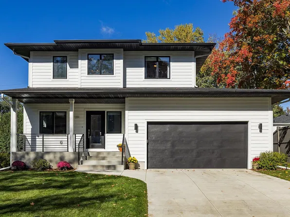 17314 Bay Ln, Wayzata, MN 55391