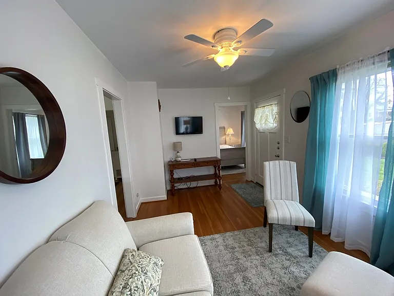 300 W Austin St #--- — Photo 6