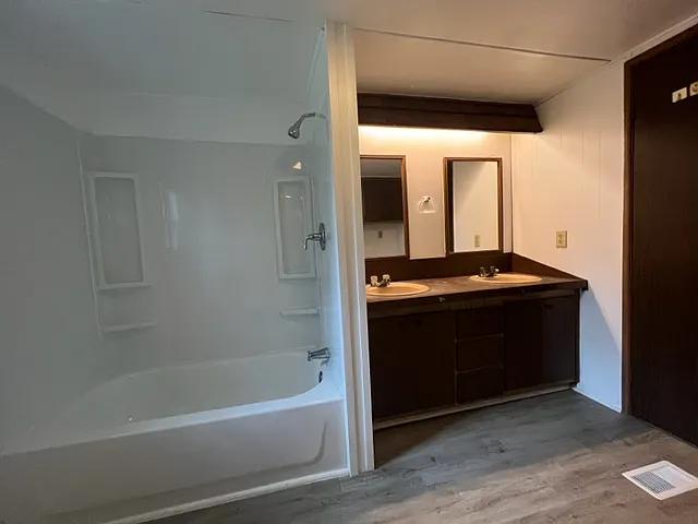 202 Harmons Way — Photo 10