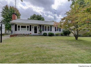 1616 W Edwards St, Springfield, IL 62704