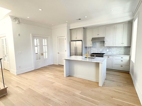4th image of 1227 N 6th St #3F