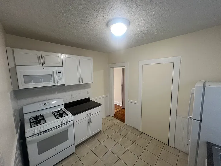 520 Cambridge St #U5 — Photo 10