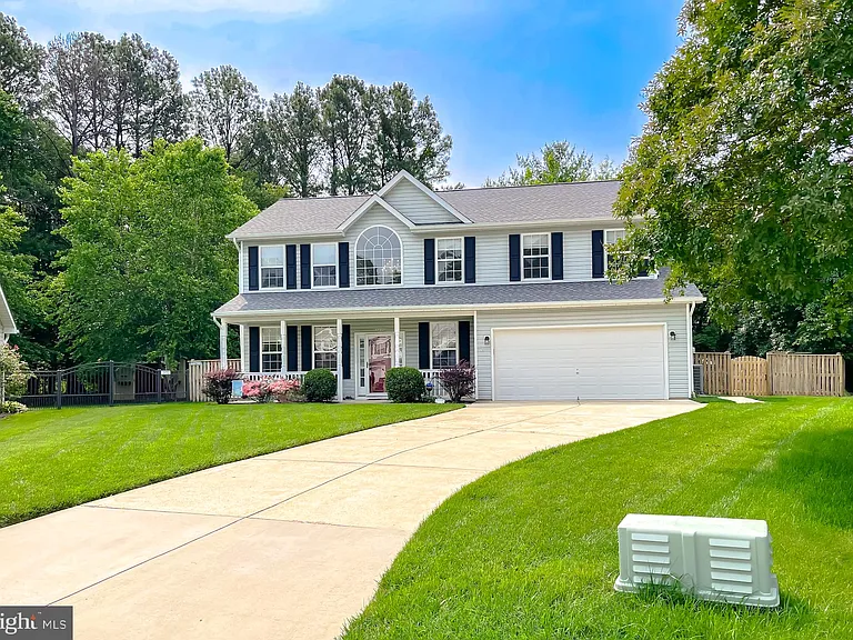 48221 Keel Dr — Photo 3