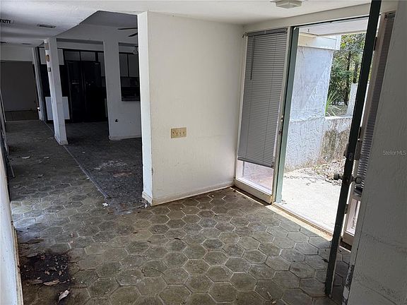 4th image of 8802 NW 6th Pl