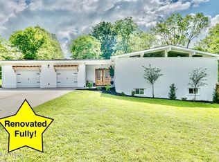 117 Columbia Dr, Oak Ridge, TN 37830