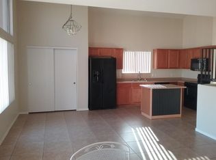 8613 W Echo Ln, Peoria, AZ 85345