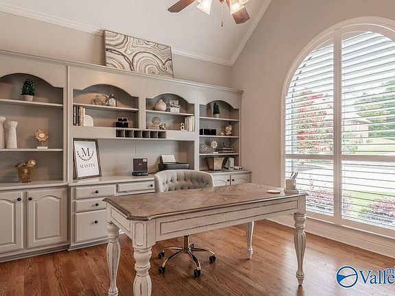 4th image of 5518 Cedar Mill Dr