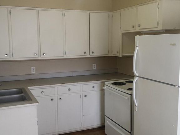 4th image of 3609 Northward Dr