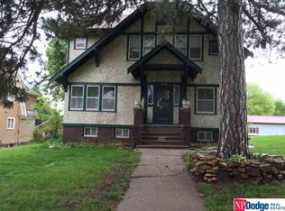 106 N Thomas Ave, Oakland, NE 68045
