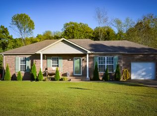 1039 Glennie Lee Dr, Greenbrier, TN 37073