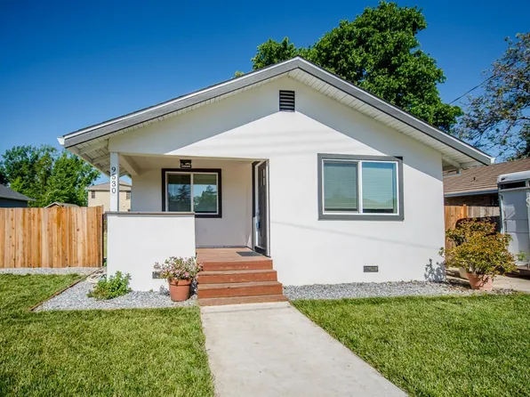 9530 Oak Grove Ave, Knights Landing, CA 95645