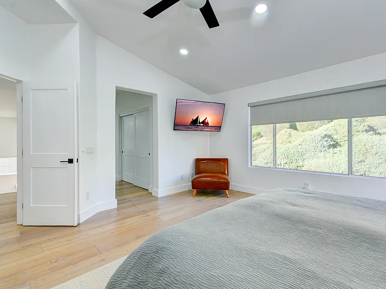 2207 Calle Opalo — Photo 9