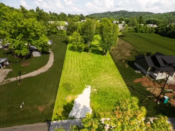 4145 Mirandy Rd, Cookeville, TN 38506