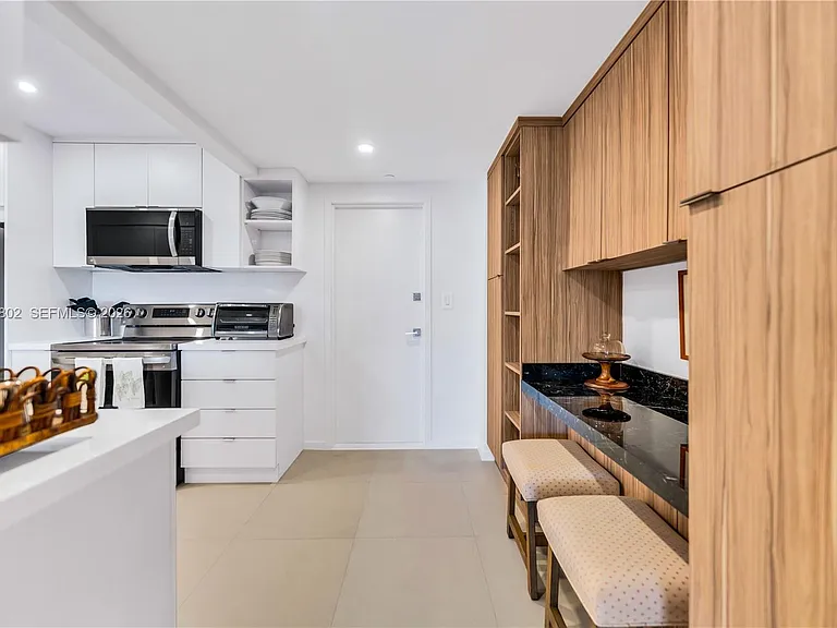 199 Ocean Lane Dr #306 — Photo 5