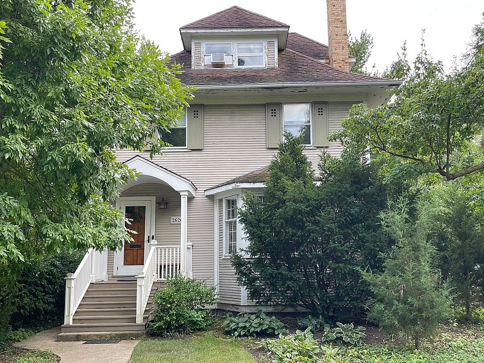1st image of 2626 Isabella St