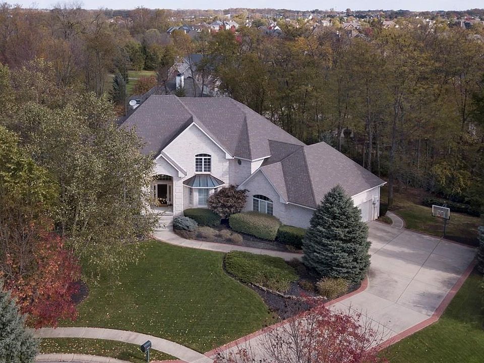 Welcome to 11337 Turnleaf Circle. Talon Bluff in Hamilton Proper.