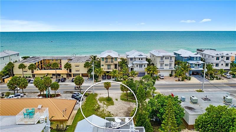 2nd image of 2509 Gulf Dr N