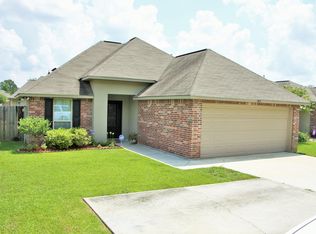 9417 Lockhart Rd, Denham Springs, LA 70726