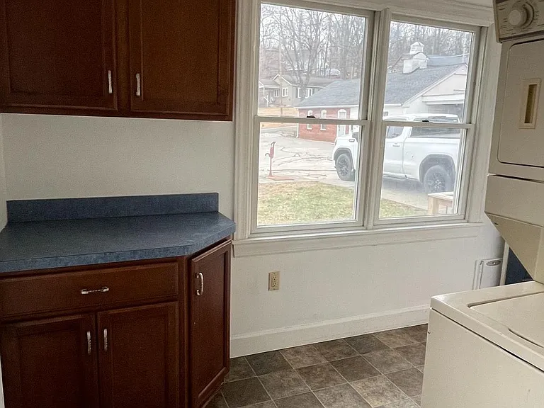 5 Ehst Rd — Photo 10