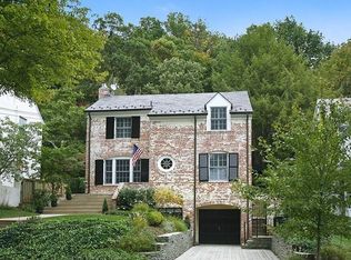 2229 46th St NW, Washington, DC 20007