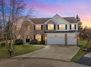 1161 Nooning Tree Dr, Chesterfield, MO 63017